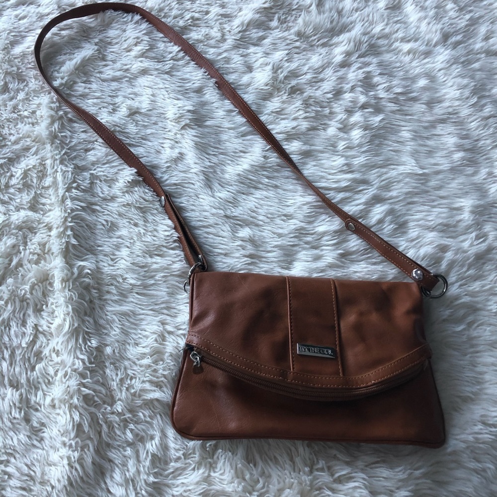 Tan leather purse